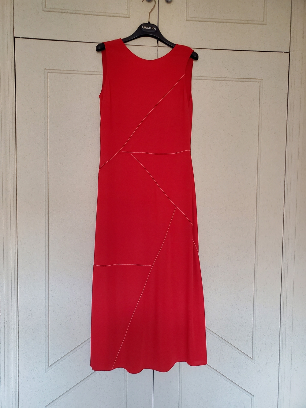 New Loro Piana Red Sleeveless Midi Dress with Subtle Seam Detailing